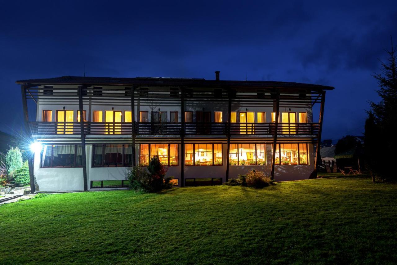 Hotel Casa Muntelui Fundata Exteriér fotografie